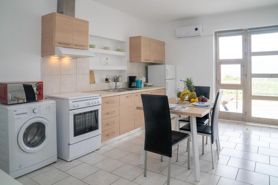 Ben'S Homes Nopigia Extérieur photo