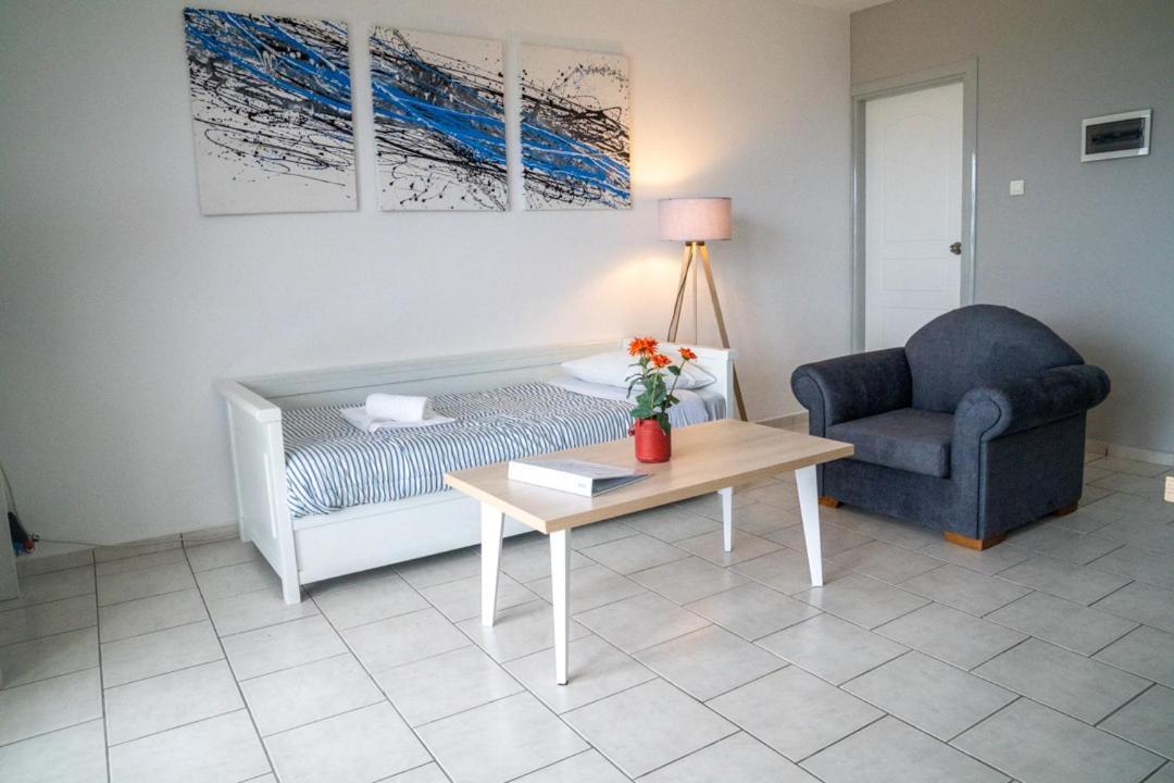 Ben'S Homes Nopigia Extérieur photo